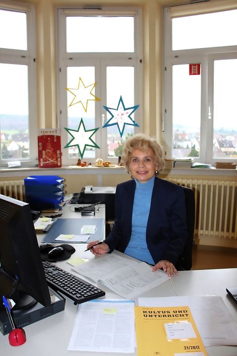 Rektorin Frau Simon