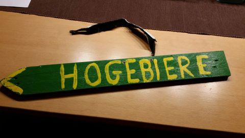 Hogebiere- Schild